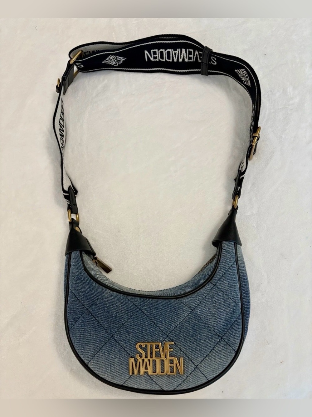 Steve Madden Blue Quilted Small Crescent Crossbody Logo Strap Coin Purse Zip